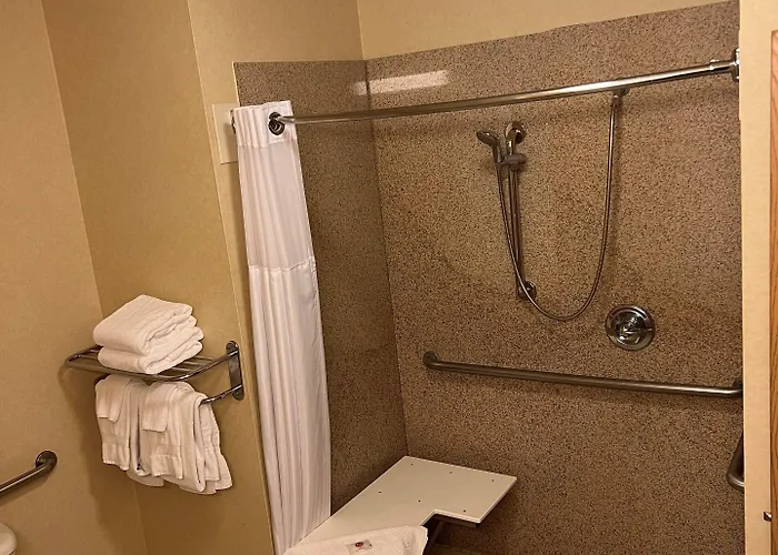 Comfort & Hotel 4*